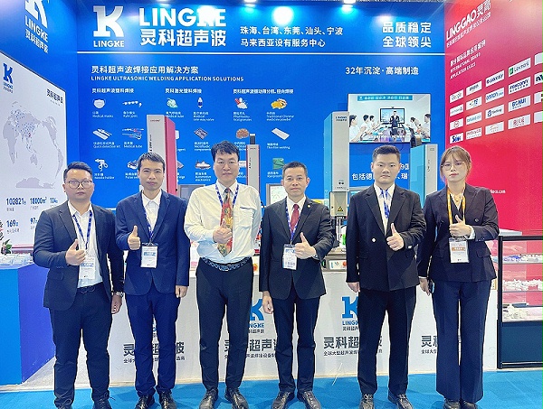 2988de2b-95c8-45e0-862e-f6eb5ac737fb 2988de2b-95c8-45e0-862e-f6eb5ac737fb