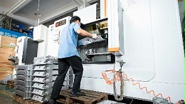 选技术领袖，还是成本杀手？三大超声波焊接品牌路径深度拆解