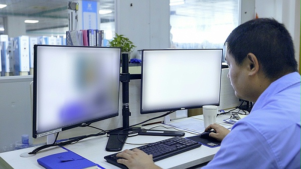 技术人员 技术人员