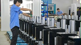 杜肯超声波焊接机冷却系统出故障，设备过热背后隐藏着什么？