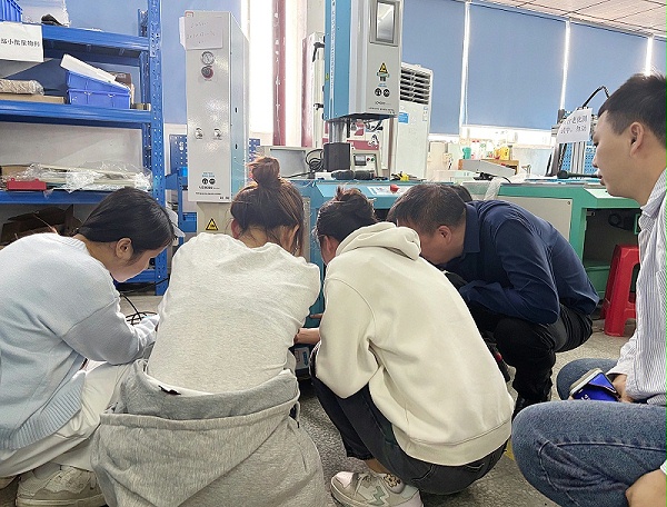 8c291816-c1d0-4282-b0cf-583f41e33ffe 8c291816-c1d0-4282-b0cf-583f41e33ffe