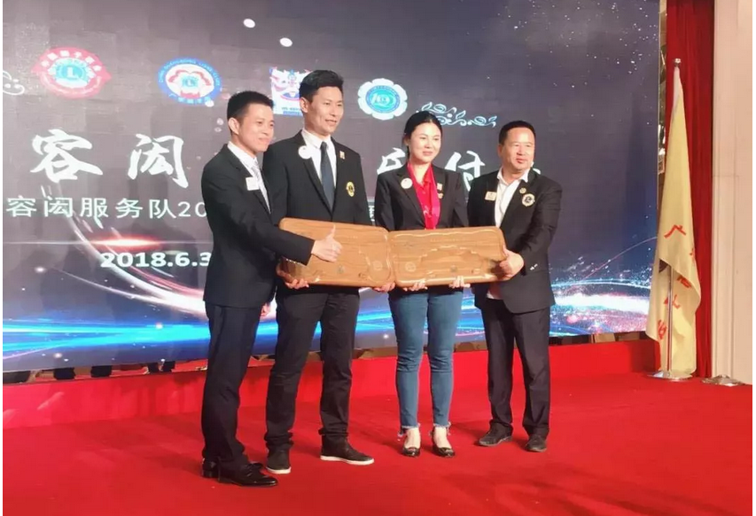 灵科慈善晚宴义工 灵科慈善晚宴义工