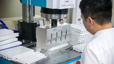 解决超声波塑料焊接机焊接不均问题的策略