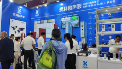 通过超声波焊接物品，这先进的焊接技术，还真是第一次见到
