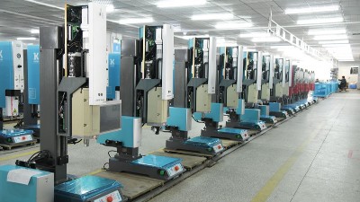 <i style='color:red'>湛江超声波</i>焊接机在汽车内饰焊接加工中的应用