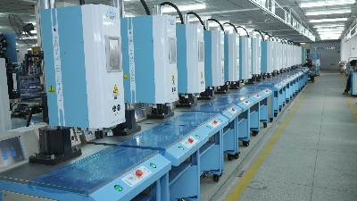 必能信BRANSON超声波焊接机水箱漏水？灵科超声波团队来支招！