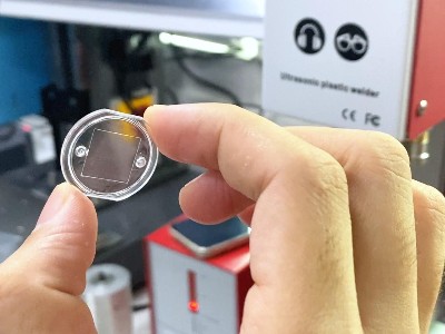 灵科超声波-亚克力载玻片焊接