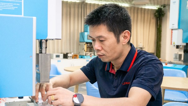 如何破解多种焊接难题？ 三大品牌给出精准方案