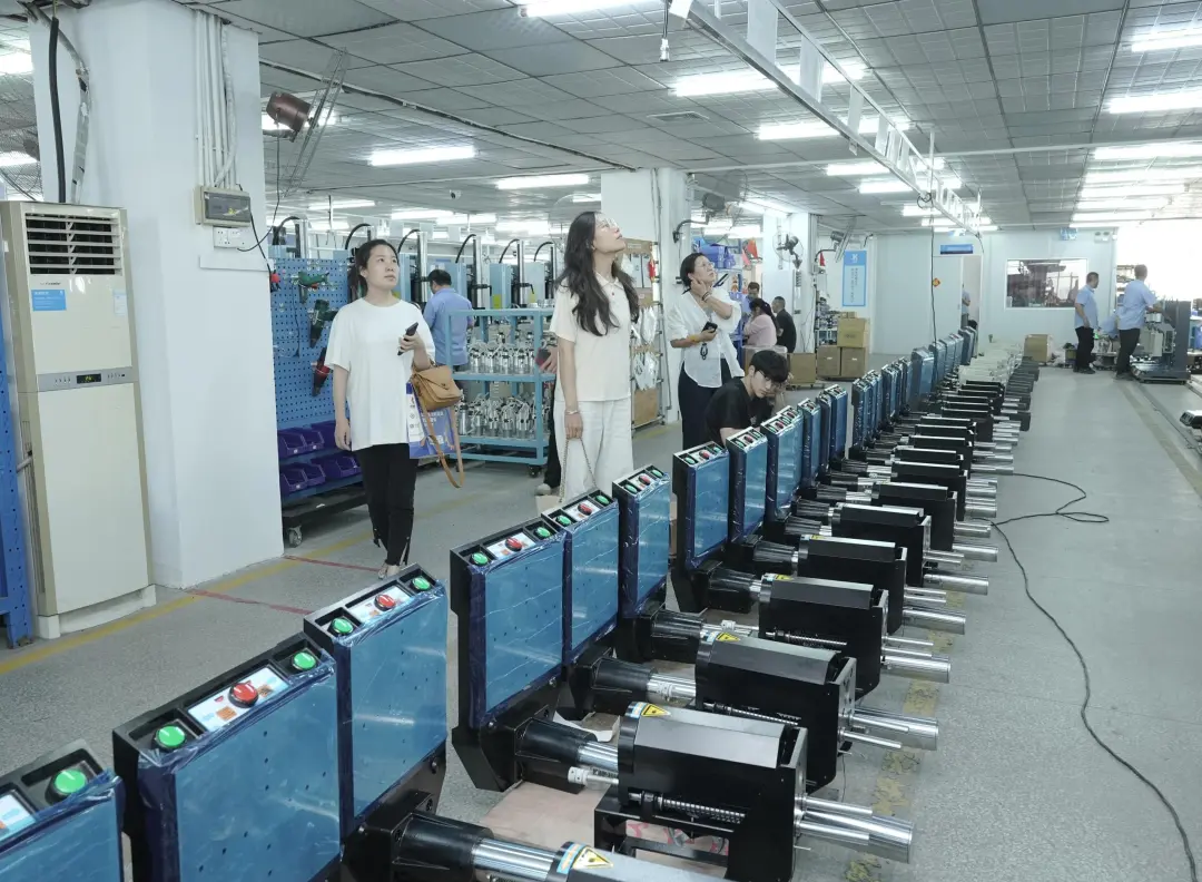 政企学界半年来访50+次！这家超声波龙头企业的